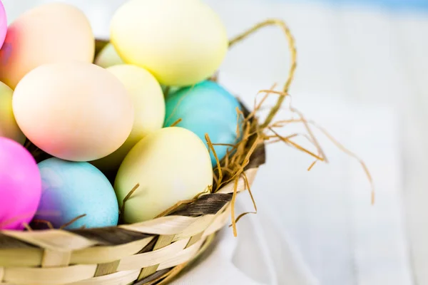 Huevos de Pascua pintados —  Fotos de Stock