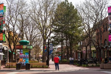 Pearl Street alışveriş merkezi