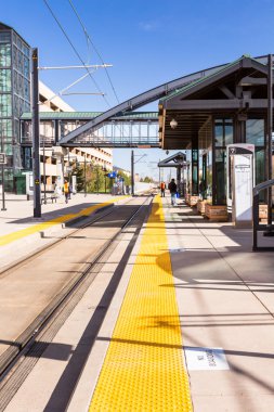 hafif raylı sistem istasyonu