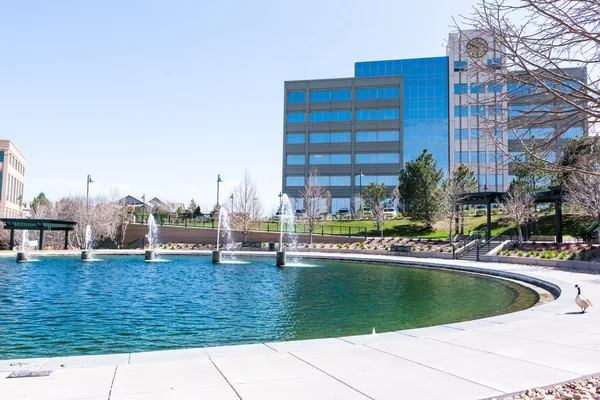 Vistas al parque empresarial — Foto de Stock