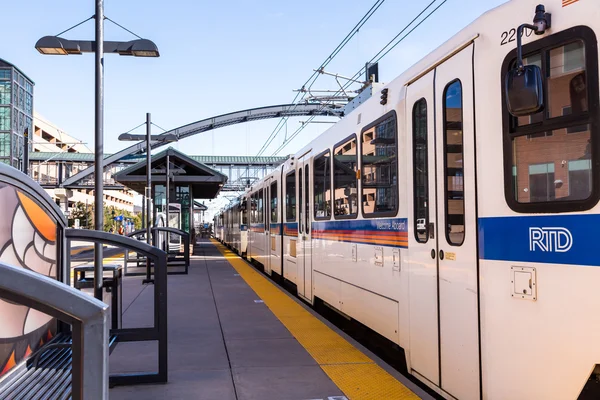 hafif raylı sistem istasyonu