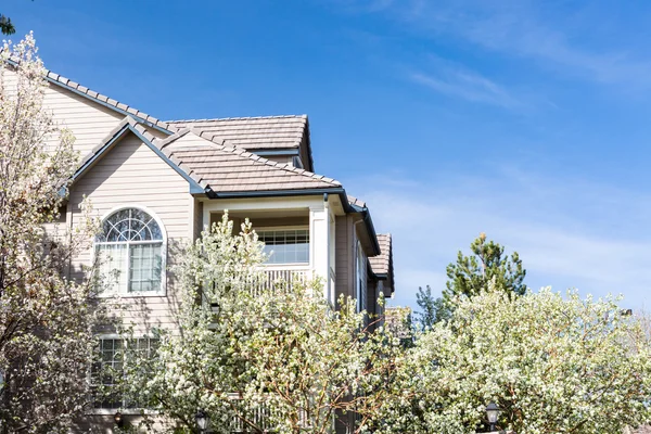 Apartment complex view — Stock Photo, Image