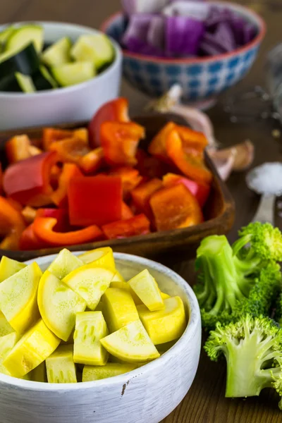 Verse ingrediënten, gemengde groenten — Stockfoto