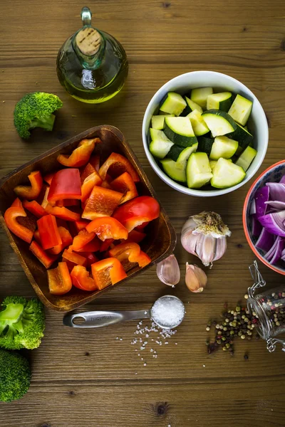 Ingredientes frescos, verduras mixtas —  Fotos de Stock