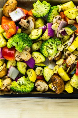 Kavrulmuş sebze karışık