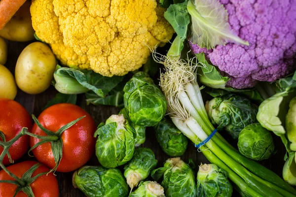 Свежие органические овощи — стоковое фото