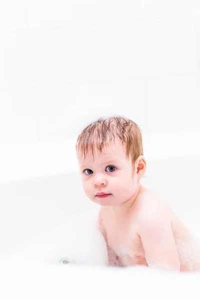Baby girl having a bath — Stock Photo, Image