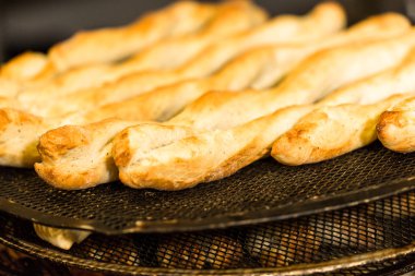 Taze İtalyan sarımsaklı ekmek