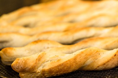 Taze İtalyan sarımsaklı ekmek