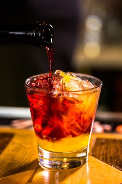 Lezzetli kırmızı Sangria