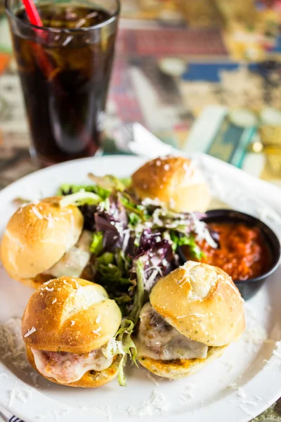 Świeży włoski meatball suwaki — Zdjęcie stockowe