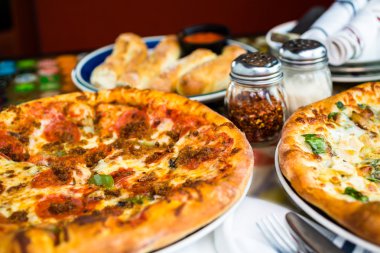Yeni açılan pizza