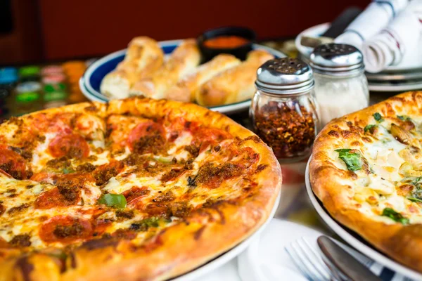 Yeni açılan pizza