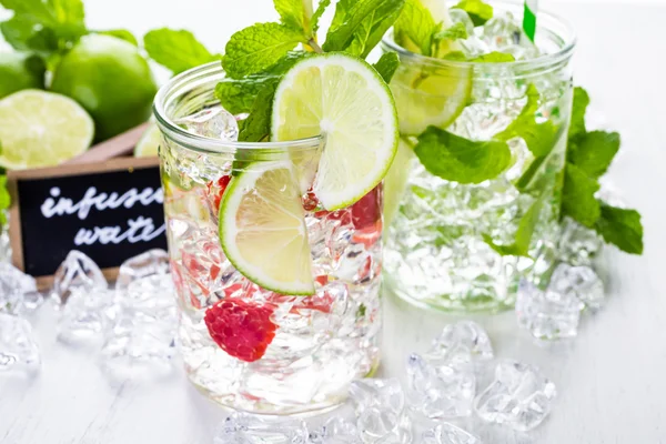 Water made with organic citruses and berries. — Stock Photo, Image