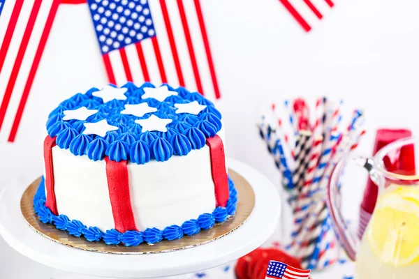 Desserts on the table for July 4th party. — Stock Photo, Image