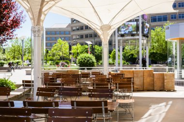 hafif raylı sistem istasyonu