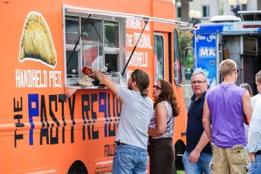 Kültür Merkezi yiyor