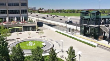 Greenwood Village hafif raylı sistem istasyonu