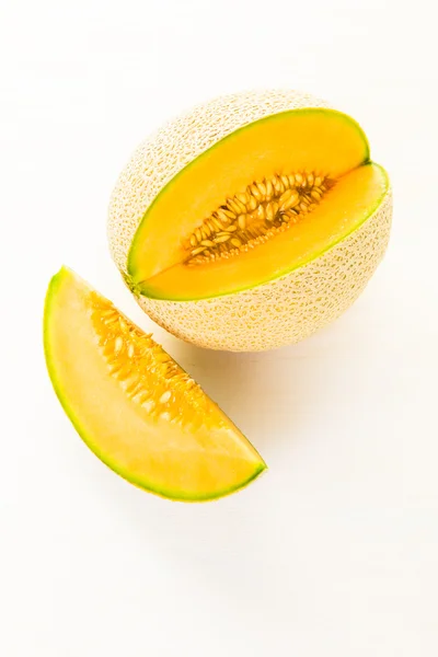 Ekologisk cantaloupemelon skivad — Stockfoto