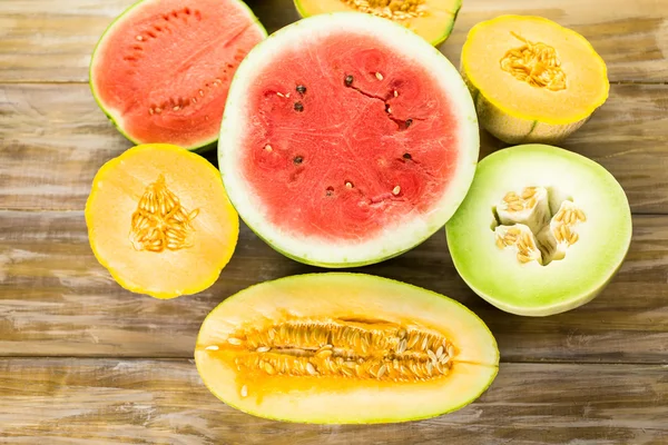 Vielfalt an Bio-Melonen — Stockfoto