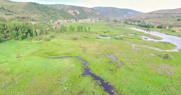 Flygfoto över Coloradofloden — Stockvideo