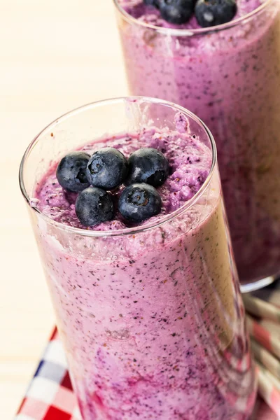 Smoothie aux bleuets biologiques frais — Photo