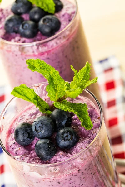 Taze Blueberry smoothie — Stok fotoğraf