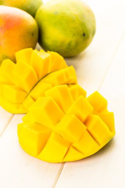 Taze organik mango