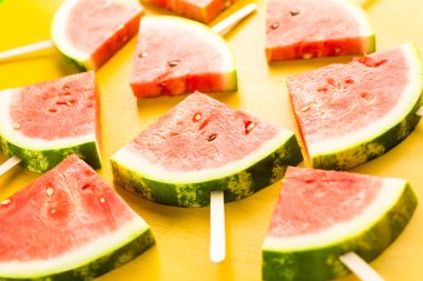 Nefis karpuz dilimi popsicles