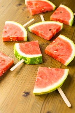 Nefis karpuz dilimi popsicles