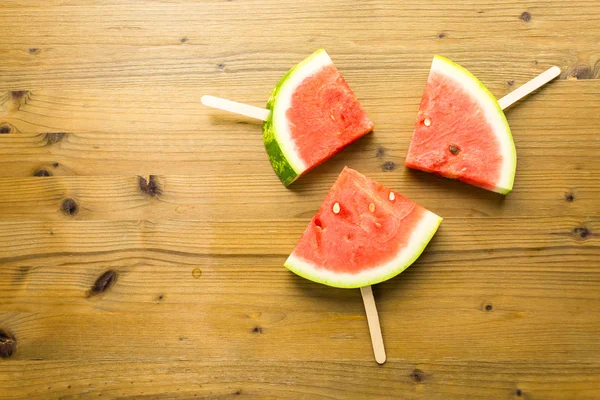 Deliciosas paletas de rodajas de sandía —  Fotos de Stock