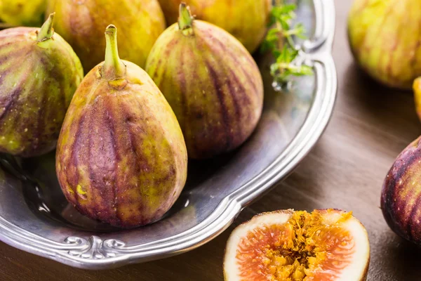 Organic California figs — Stock Photo, Image