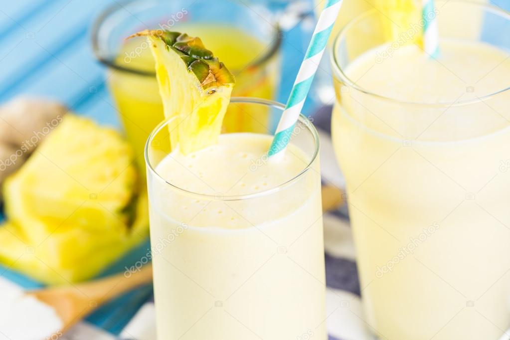 pineapple ginger smoothie with Greek yogurt