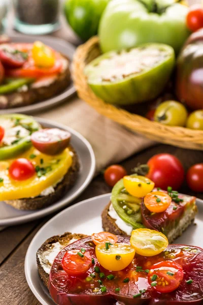 Herencia Sandwiches de tomates —  Fotos de Stock