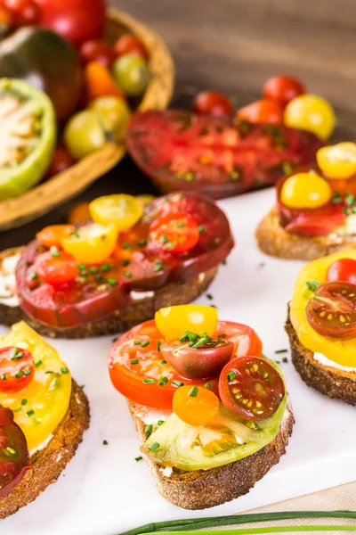 Heirloom Tomatoes sandwiches — Stock Photo, Image