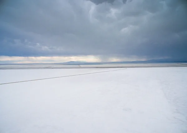 Bonneville Salt Flats — Photo