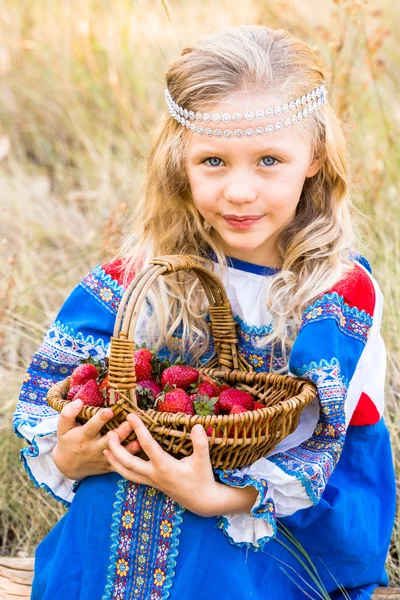 Little girl in Russian costume — Stock Photo, Image