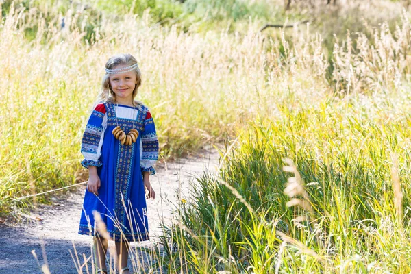 Little girl in Russian costume — Stock Photo, Image