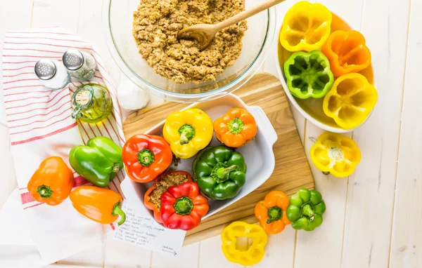 Pimentos recheados com baixas calorias — Fotografia de Stock