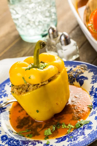 Pimientos rellenos bajos en calorías — Foto de Stock