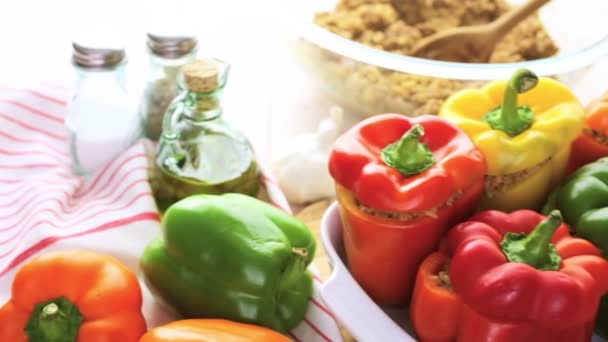 Low calorie Stuffed peppers — Stock Video