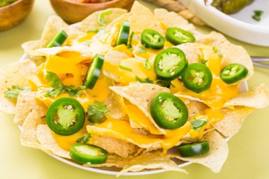 Vejetaryen Nacho tortilla cips ile