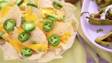 Vejetaryen Nacho tortilla cips ile