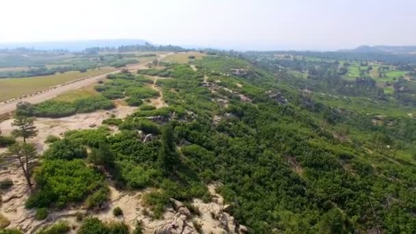 Vistas al parque suburbano — Vídeos de Stock