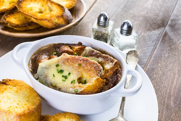 Sopa de cebolla francesa — Foto de Stock