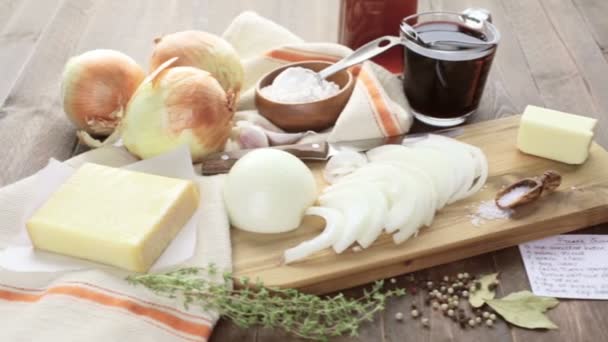 Sopa de cebolla francesa Ingredientes — Vídeo de stock