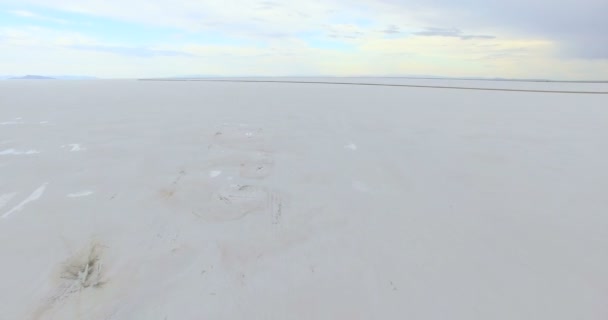 Bonneville Salt Flats — Stockvideo