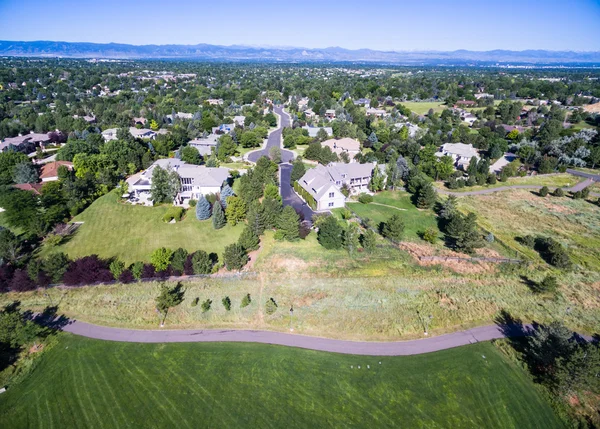 Vista aérea da área residencial, Casas de luxo — Fotografia de Stock