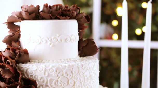 Bröllopstårta på nära håll — Stockvideo