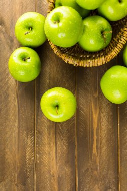 Organik Granny Smith elma